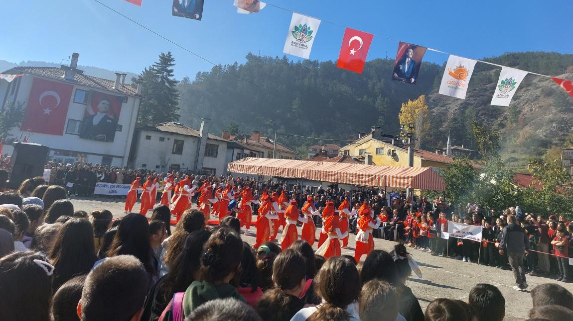 29 Ekim Cumhuriyet Bayrami Töreni coşkuyla kutlandi